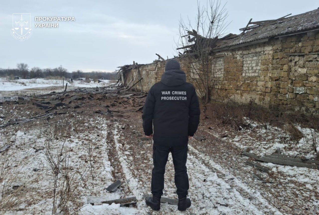Окупанти атакували Дніпропетровщину: є жертва і поранені. Фото
