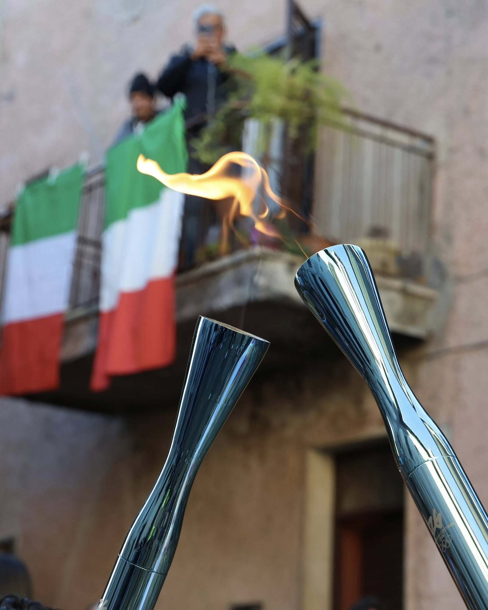 Традиция стала жертвой сериалов? Как путешествует Олимпийский огонь и почему Игры едва не остались без главного символа