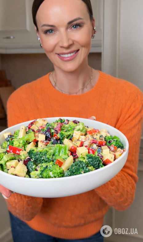 Корисний зимовий салат з броколі та яблуком: чим заправити