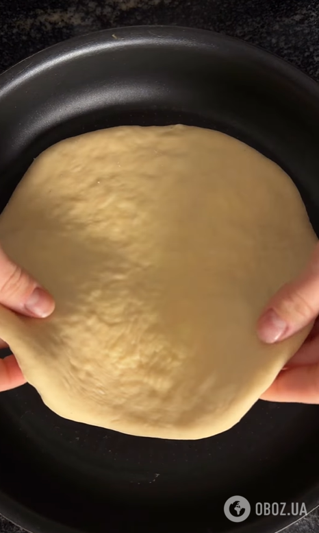 Хачапурі з сиром на сковорідці: ділимось лінивим рецептом