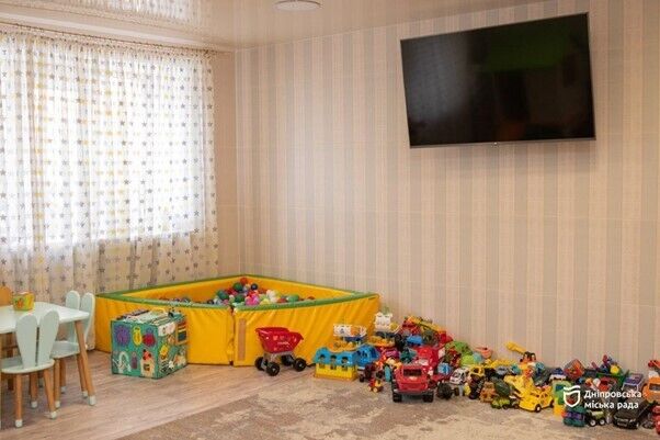 Безопасное пространство для мам и детей: как в Днепре работает центр "Мамино счастье"