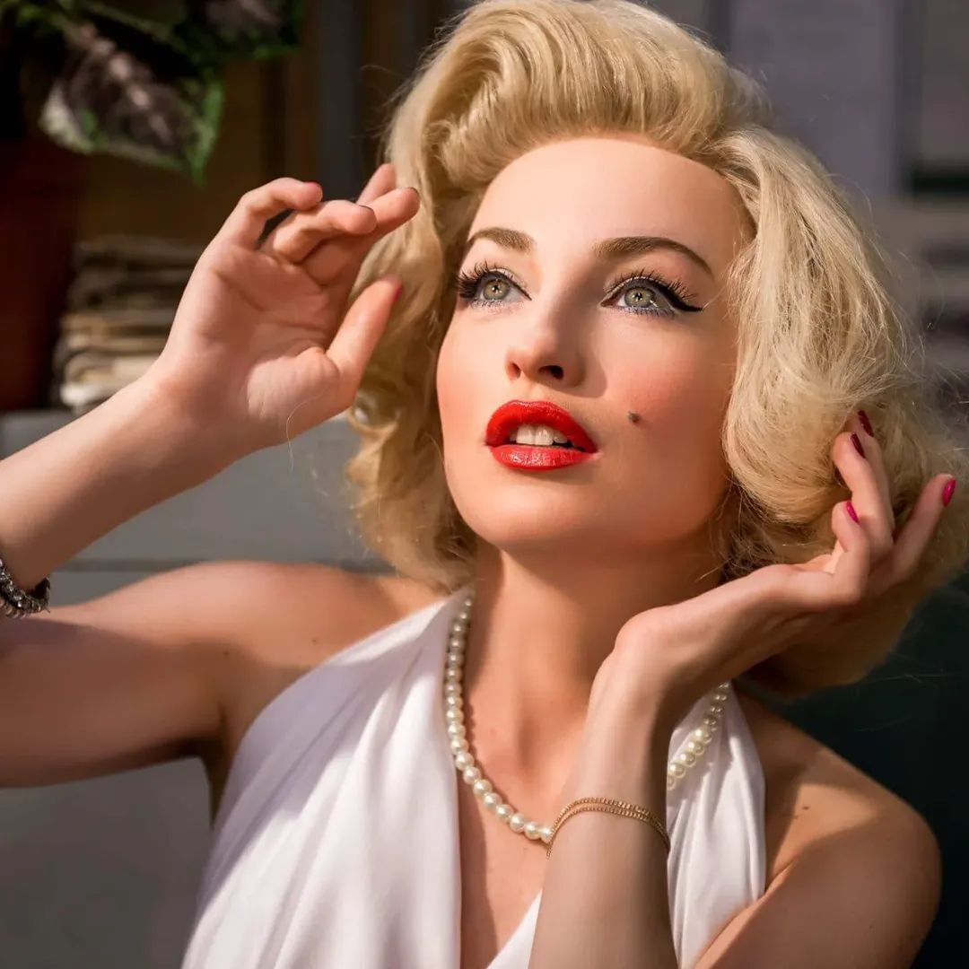 Звезда "Дизель шоу" сделала пластическую операцию на лице. Фото до и после