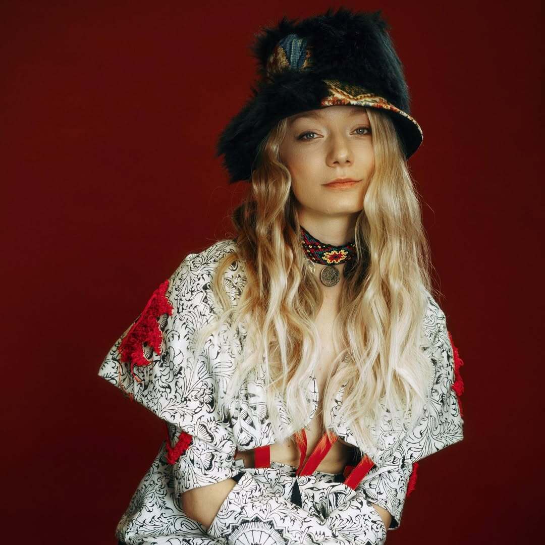 Співачка Leléka здивувала, чому німці встромляють палки в колеса українським волонтерам, і розкрила хитрість, яка рятує збори на ЗСУ