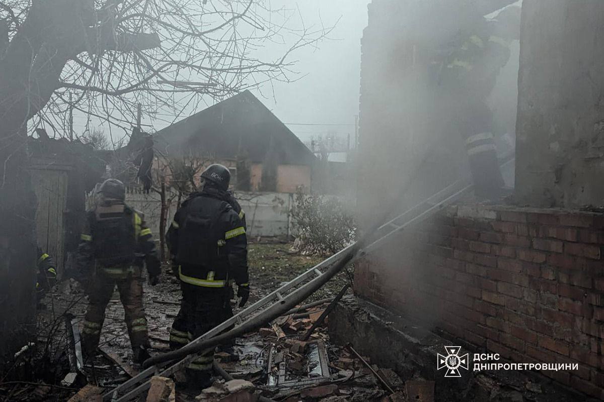 Россия атаковала дронами жилую застройку Кривого Рога: погибла женщина. Фото