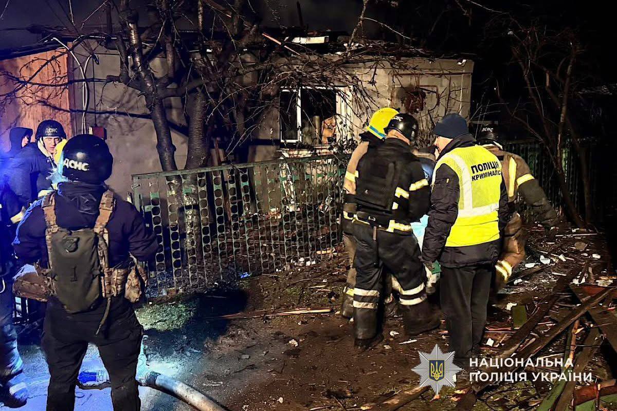 Россия атаковала дронами жилую застройку Кривого Рога: погибла женщина. Фото