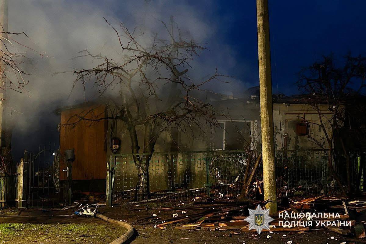 Россия атаковала дронами жилую застройку Кривого Рога: погибла женщина. Фото