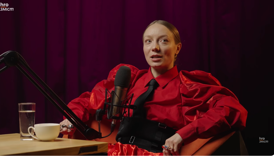 Співачка Leléka здивувала, чому німці встромляють палки в колеса українським волонтерам, і розкрила хитрість, яка рятує збори на ЗСУ