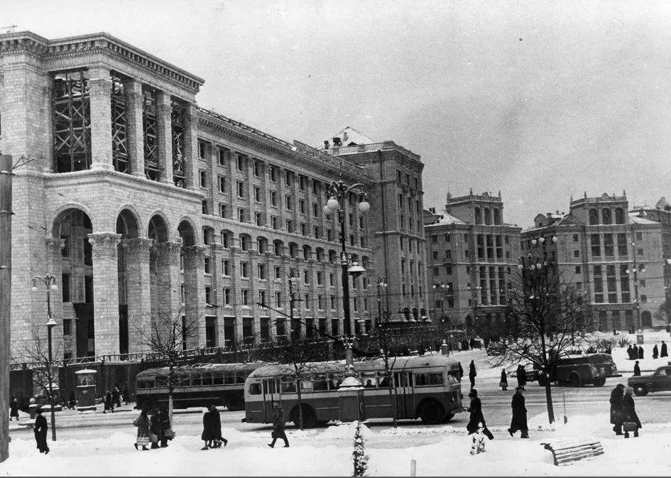 А вы узнали эти места? Как выглядел зимний Киев в 1960-х годах. Архивные фото