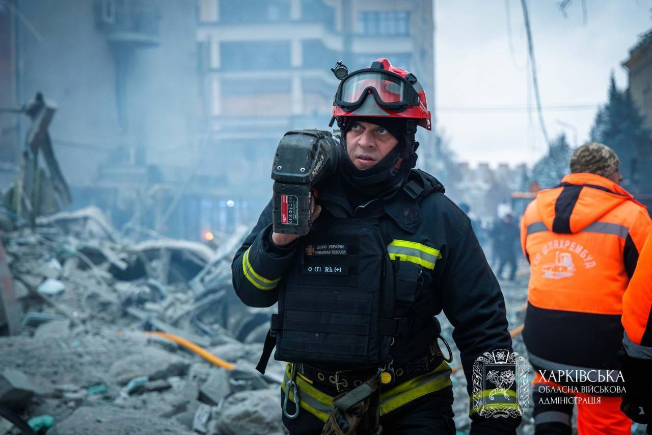 Удар "Іскандерами" по Харкову: під завалами знайшли фрагменти тіла четвертої жертви