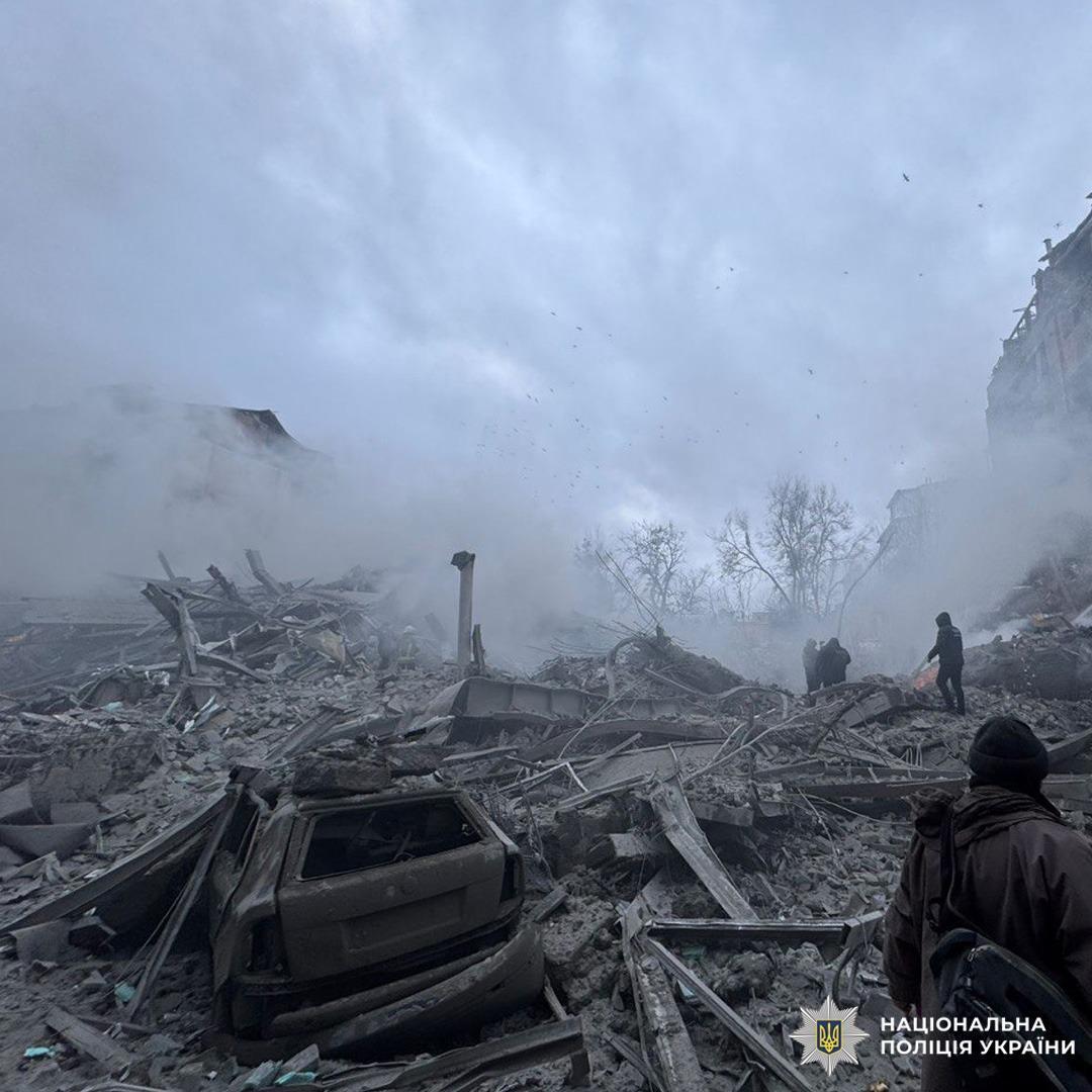 У Харкові під завалами продовжують шукати людей: наразі на зв’язок не виходять п’ятеро