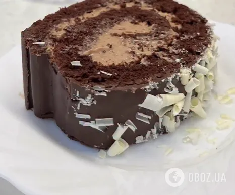 Домашний шоколадный рулет для семейного чаепития: проще любых тортов