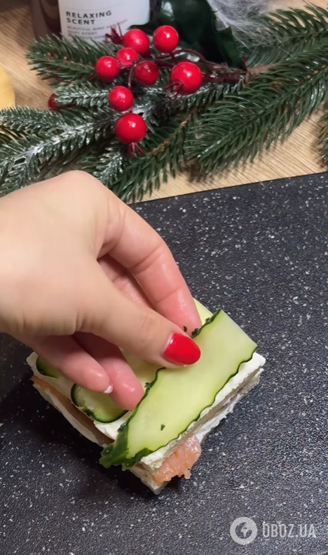 Что приготовить, если осталась красная рыба: вариант ленивой закуски