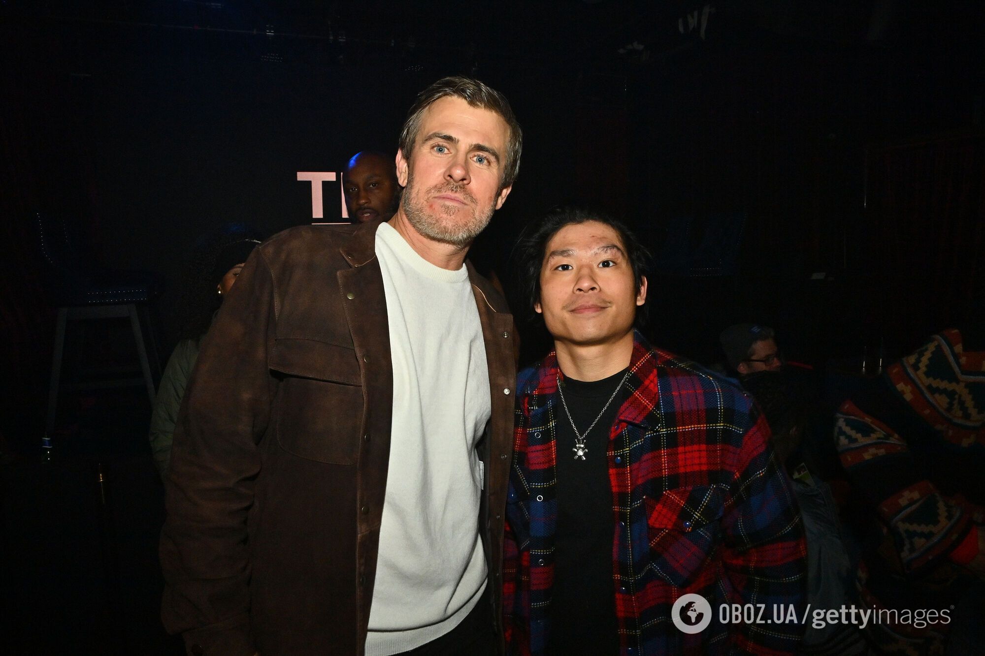 "Проблемный" сын Анджелины Джоли и Брэда Питта пошел по стопам звездных родителей. Редкое фото Пакса