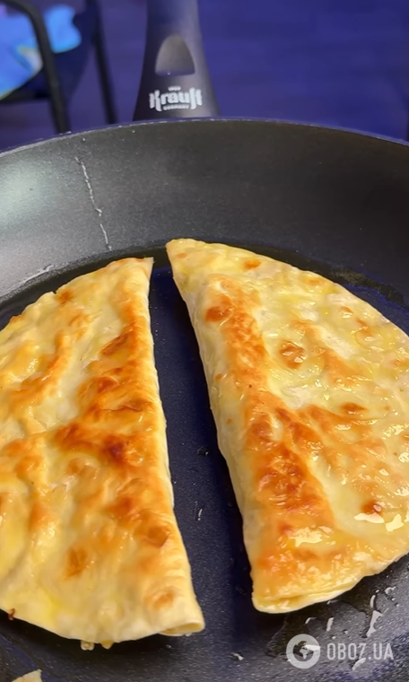 Що приготувати з лаваша для ситного перекусу: ділимося рецептом страви, яка готується 2 хвилини