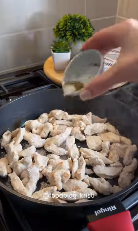 Смачна домашня паста з куркою: не гірша, ніж у ресторані