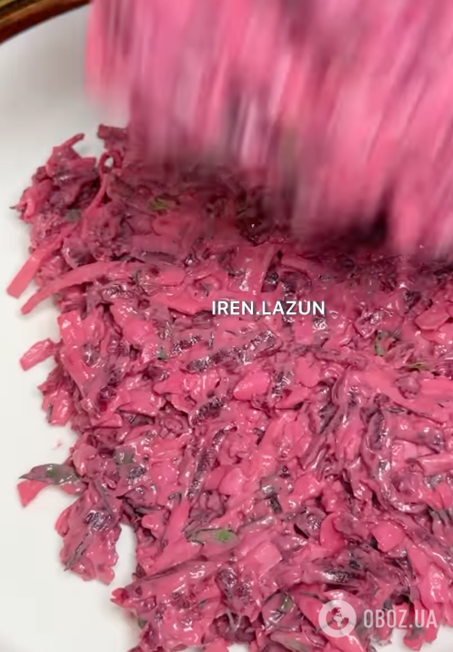 Зимовий салат із буряка, який з'їдають першим: ділимося рецептом оригінальної страви