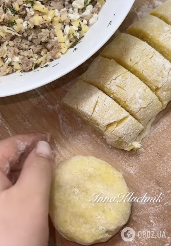 Картопляні зрази: рецепт ситної страви для всієї родини