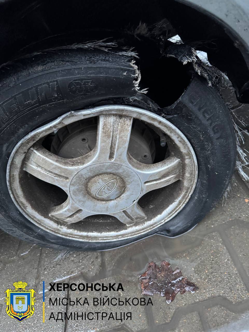 У Херсоні авто з родиною наїхало на міну: серед постраждалих – діти