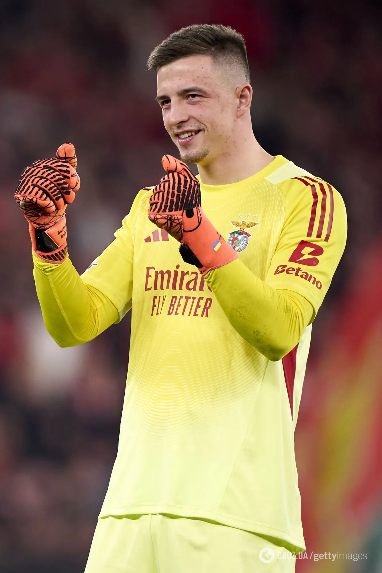 Первый в Европе. Голкипер сборной Украины установил впечатляющее футбольное достижение. Фотофакт