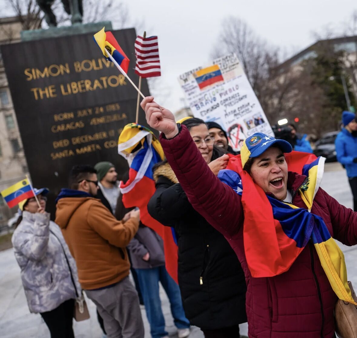 Протести і святкування: що відбувається на вулицях міст США після захоплення Мадуро