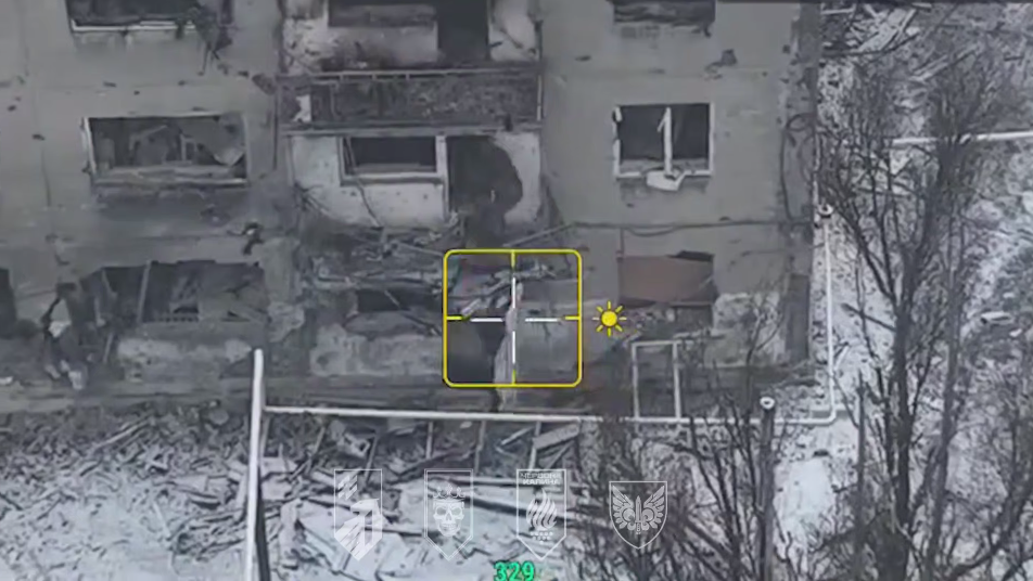 Оборона Родинского продолжается: украинские воины показали видео из города, который роспропаганда объявила своим