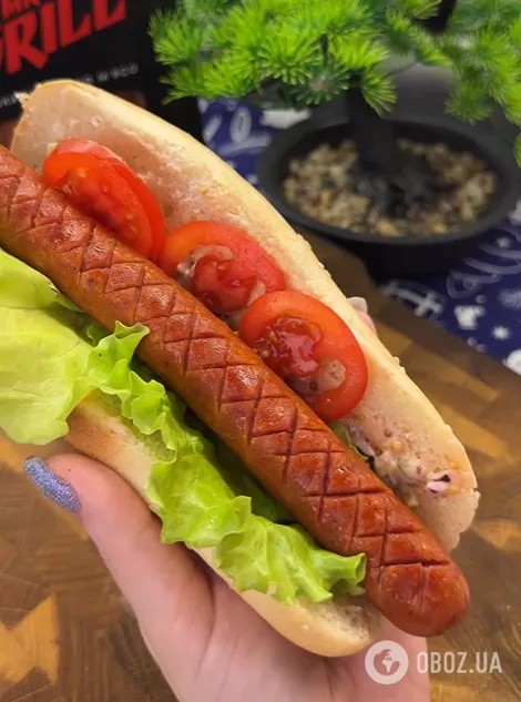 Вкусные домашние хот-доги с сырной курицей: как приготовить