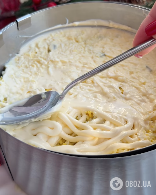 Сытный салат "Грибная поляна" для праздничного стола: вкуснее, чем оливье