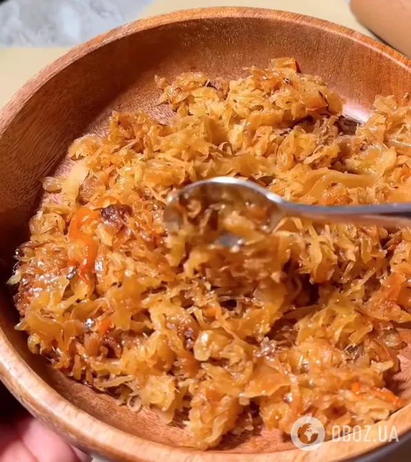 Заварное тесто для идеальных вареников и пельменей: понадобится стакан кипятка и растительное масло