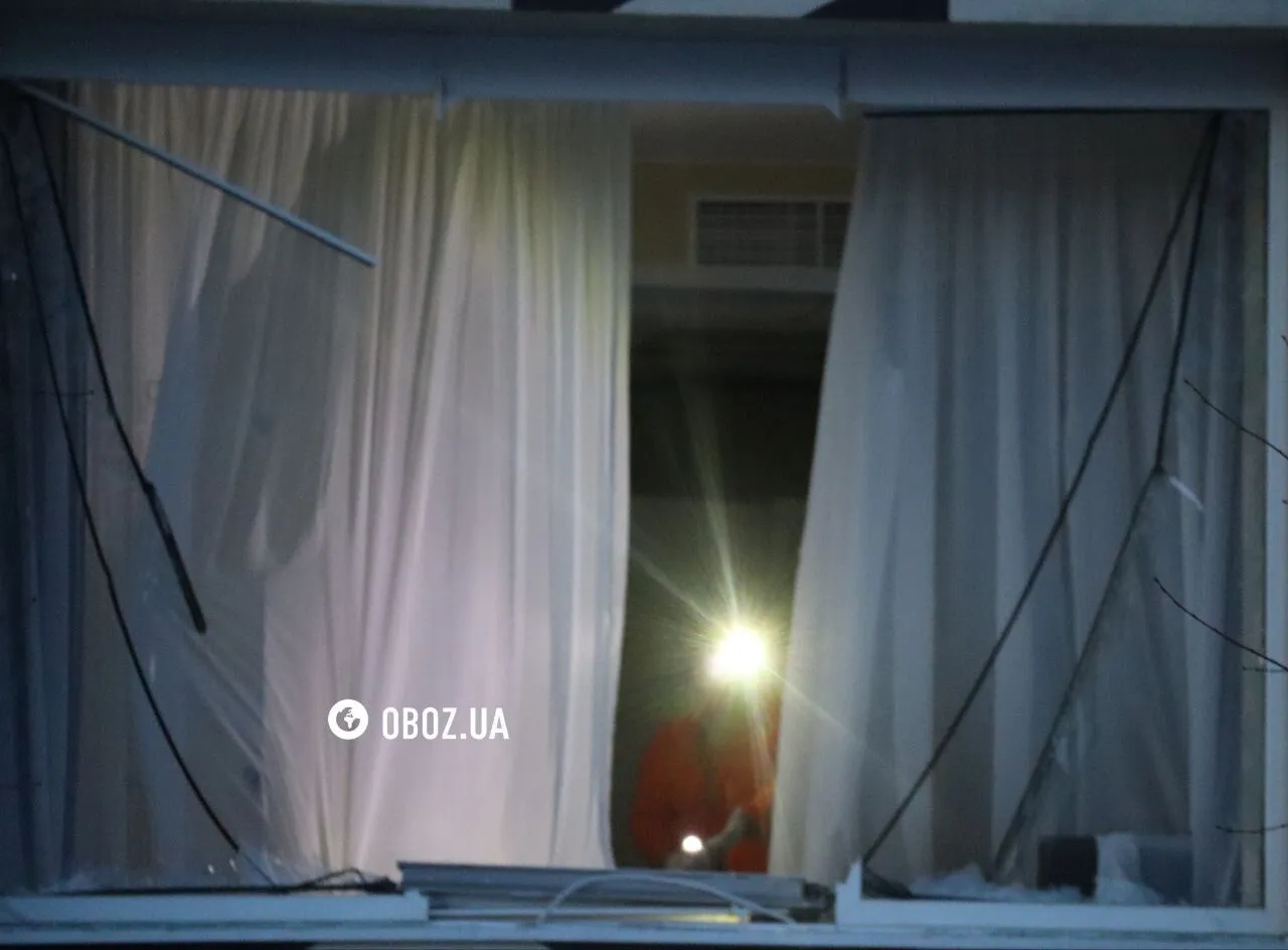 Росія вдарила по Києву: пошкоджено медзаклад, є жертва та постраждалі. Фото та відео