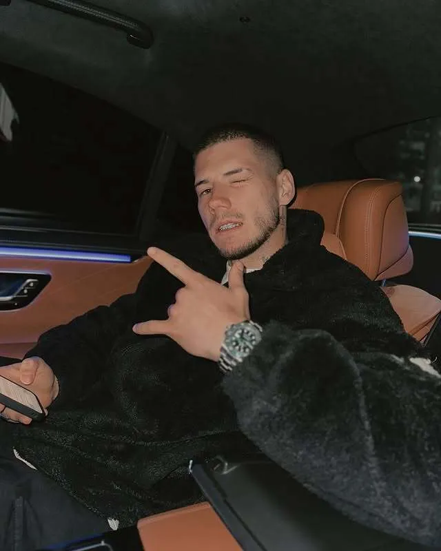 Беглый блогер Волошин оказался в розыске и иронично отреагировал