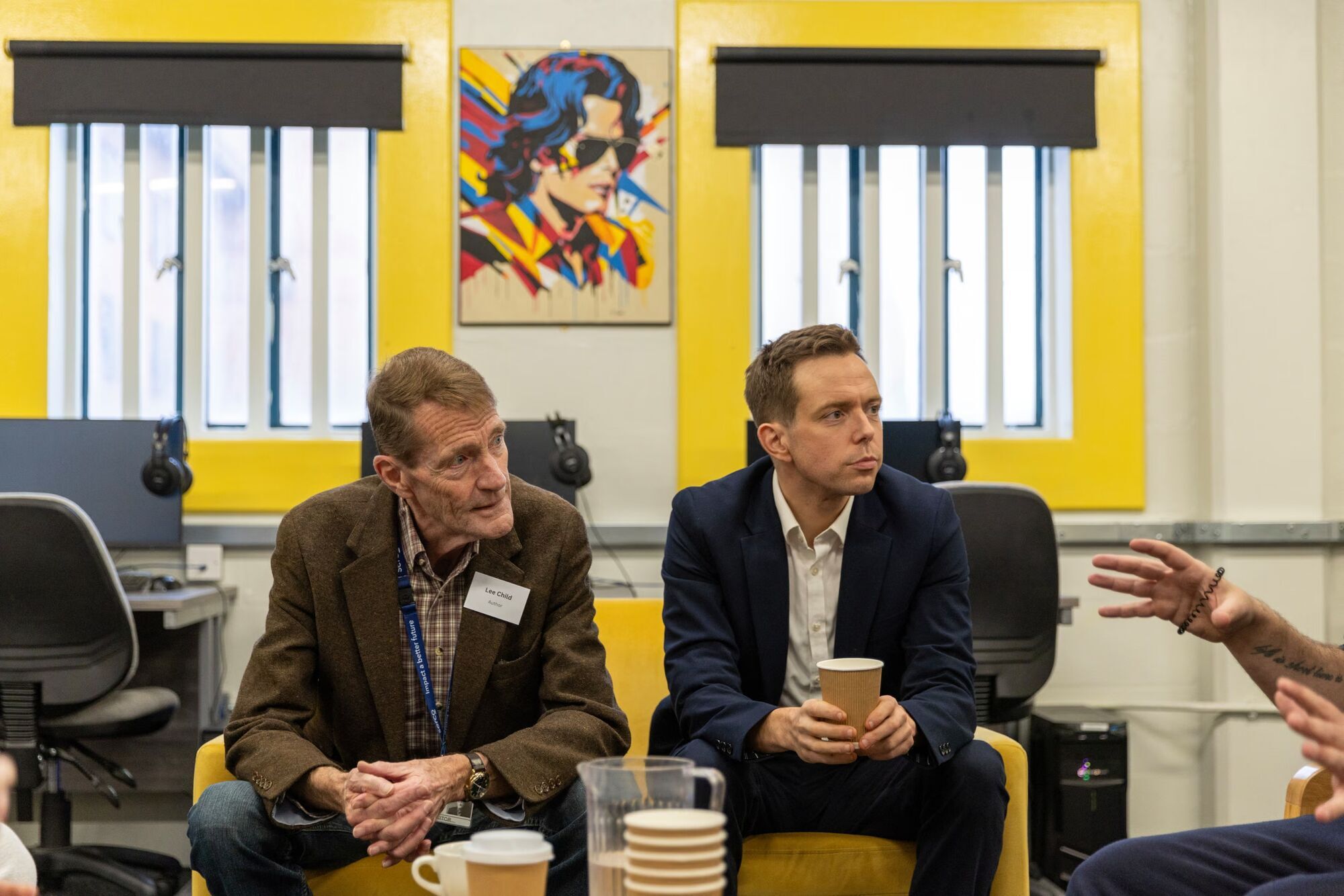 "Не відлякуйте дітей". Один із найуспішніших письменників світу запропонував додати трилери до шкільної програми