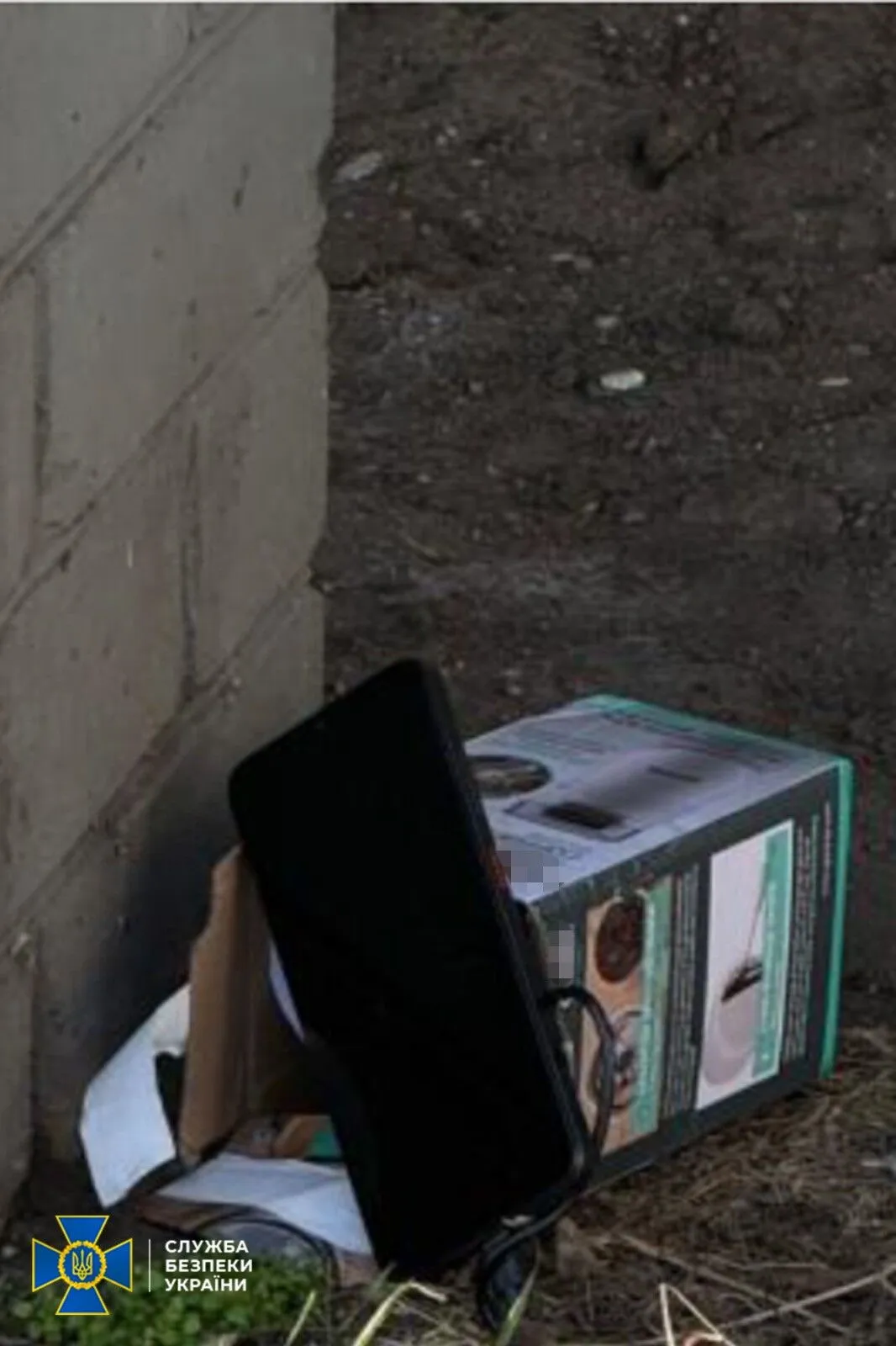 Вибух авто на Оболоні: у Києві затримали 24-річну причетну до теракту. Усі подробиці, фото та відео