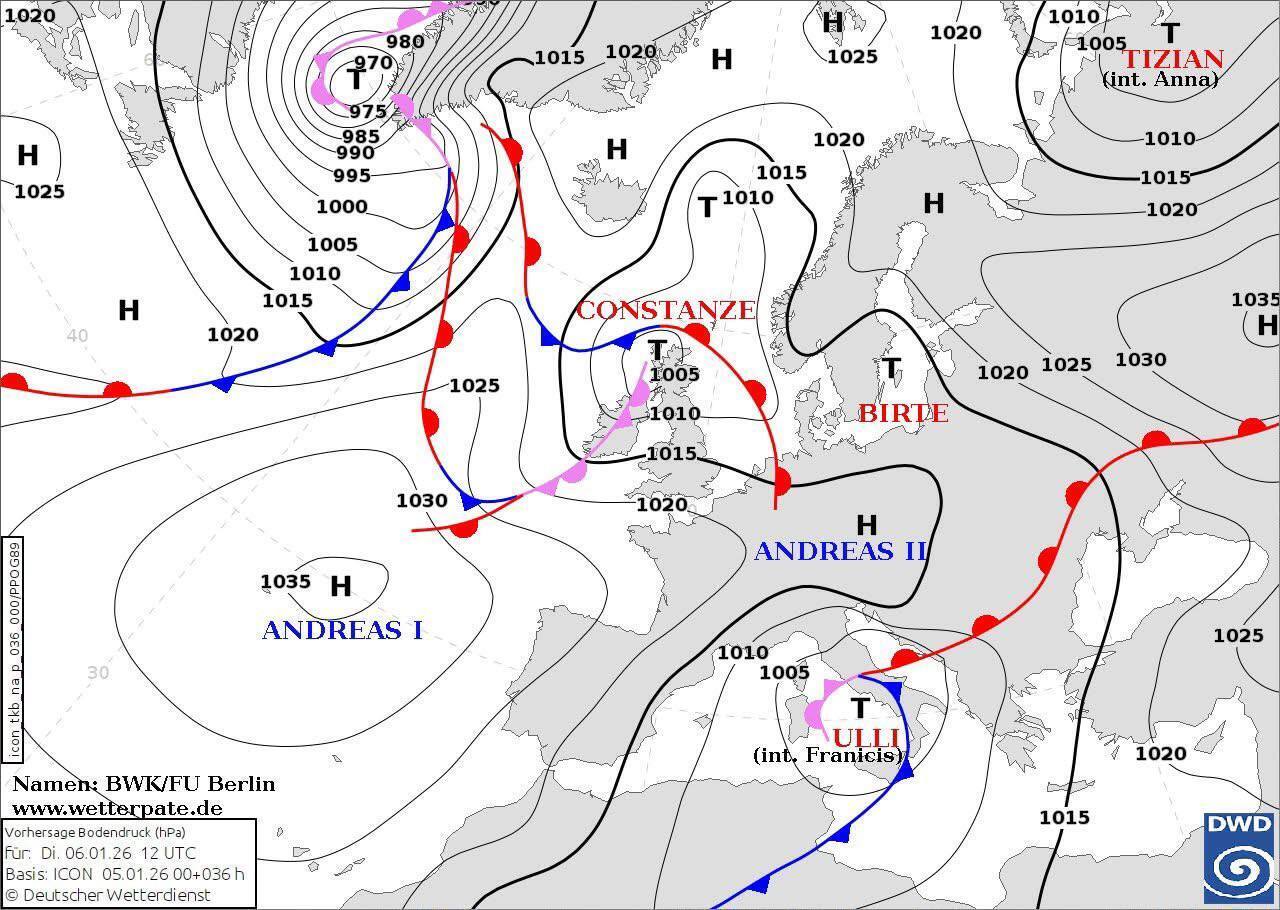 На Україну чекають складні погодні умови: синоптикиня дала прогноз на вівторок. Карта