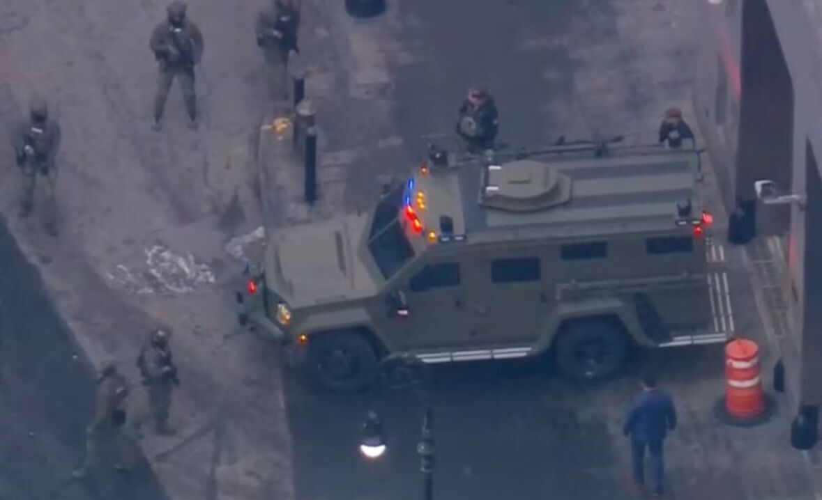 Мадуро доправили до суду в Нью-Йорку: що йому загрожує. Відео