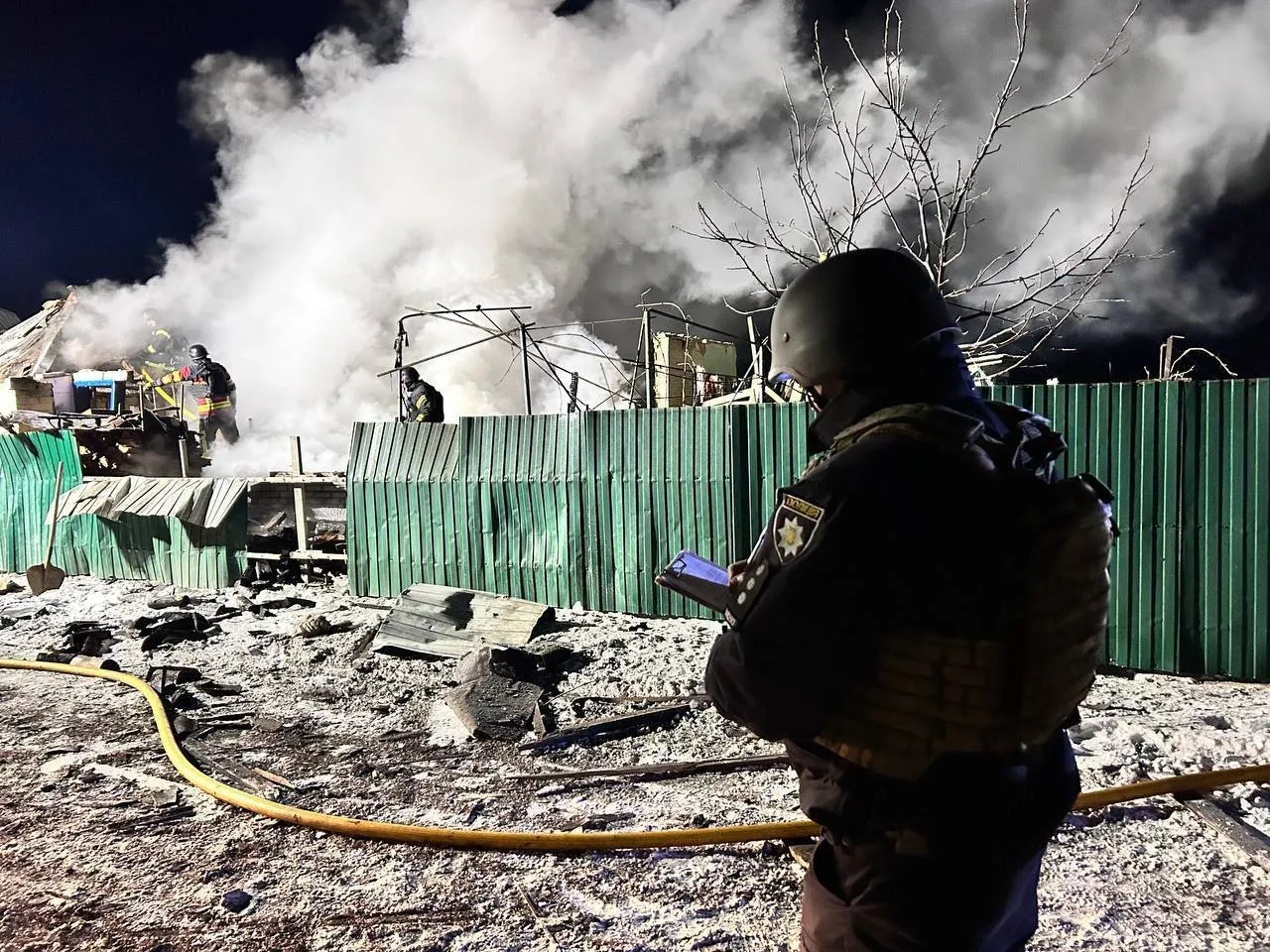 Есть погибший, люди остались без тепла и света: последствия очередной российской атаки на Киевщину. Фото