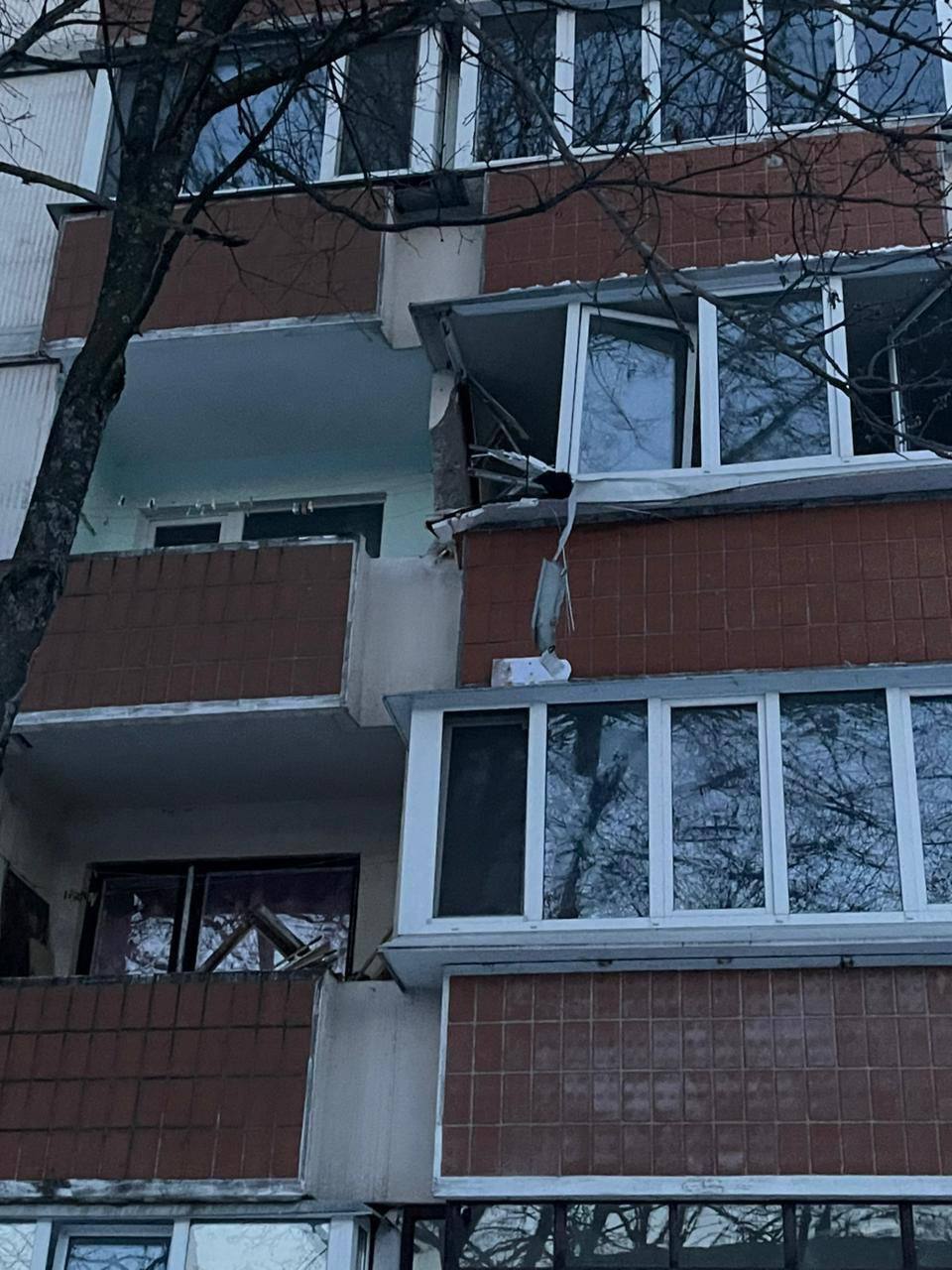 Есть погибший, люди остались без тепла и света: последствия очередной российской атаки на Киевщину. Фото