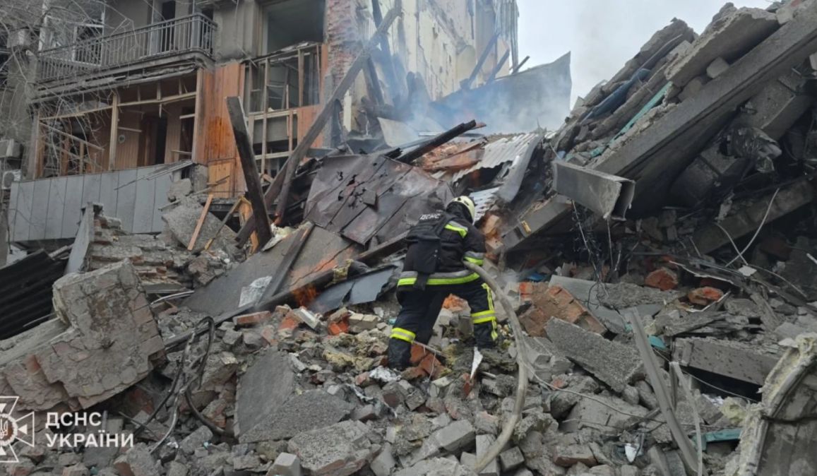 "Збиралася із сином поїхати до бабусі, але не встигла": сестра загиблої внаслідок російської атаки по Харкову Анастасії Пархоменко розповіла подробиці