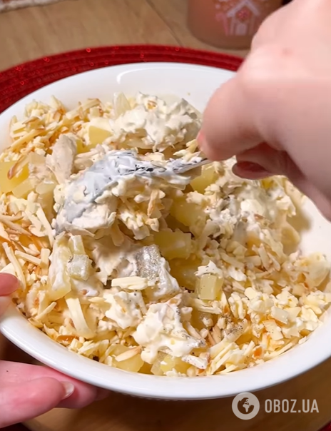 Вкусный салат с курицей и ананасами для праздничного стола и на каждый день: понадобится всего четыре ингредиента