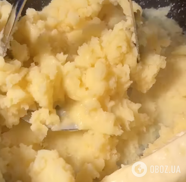 Як правильно готувати картопляне пюре і які два продукти обов'язково потрібно додати: ділимося рецептом