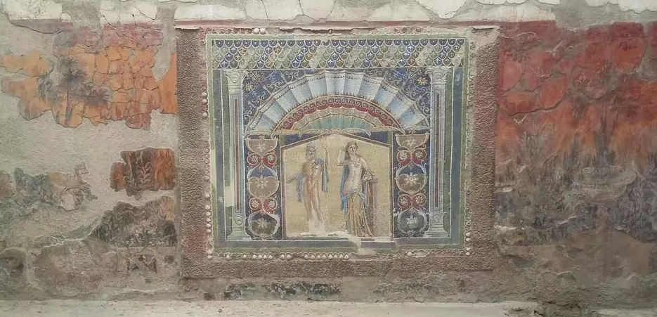 Застигло в часі: моторошне місто в Італії притягує туристів