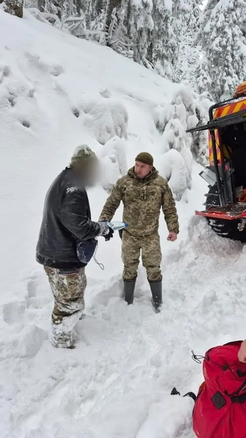Мешканець Полтавщини хотів незаконно перетнути кордон, але ледь не загинув у горах: чим все скінчилось. Фото