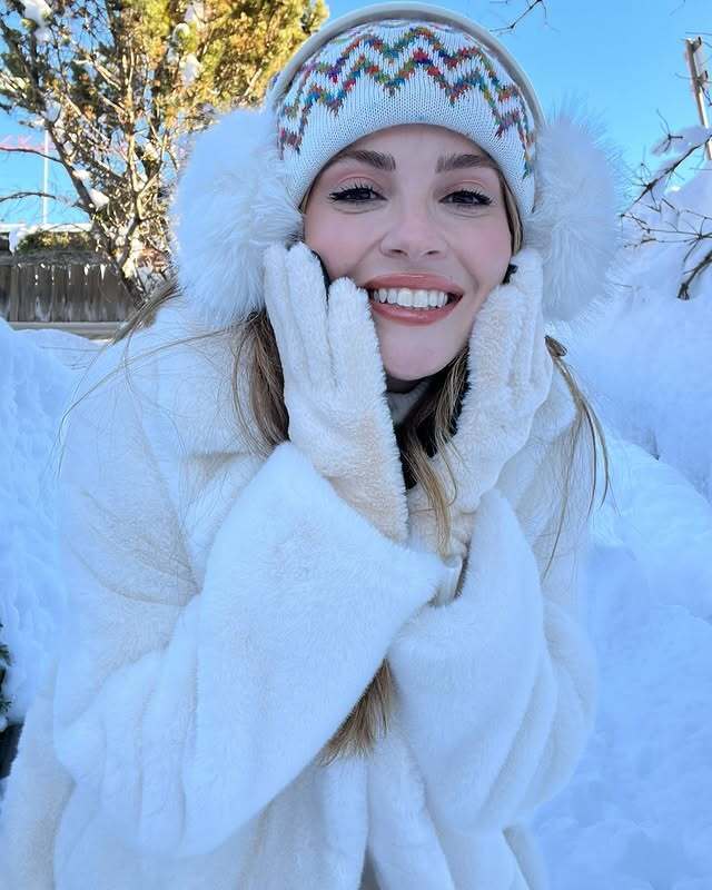 Поліція затримала "Міс Туреччину" та зірку "Величного століття": в чому звинувачують улюбленицю мільйонів і що з нею зараз