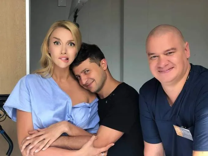 "Це старіння. Мені так шкода його". Полякова, яка знімалася з Зеленським, розкрила іноземцям невідому сторінку життя президента