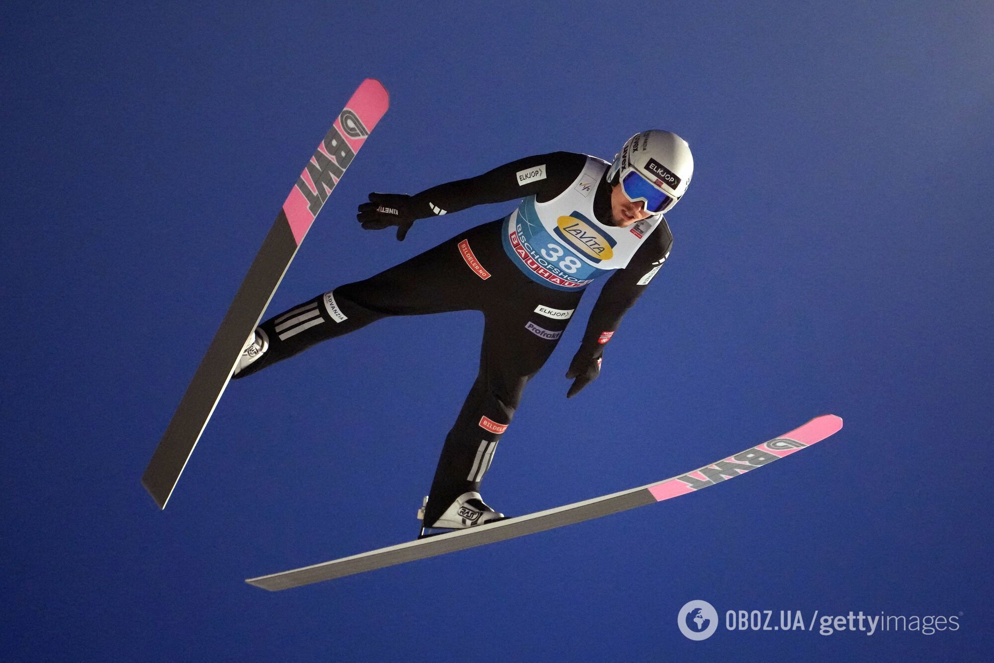 Скандал года. Норвежских прыгунов обвинили в увеличении половых органов