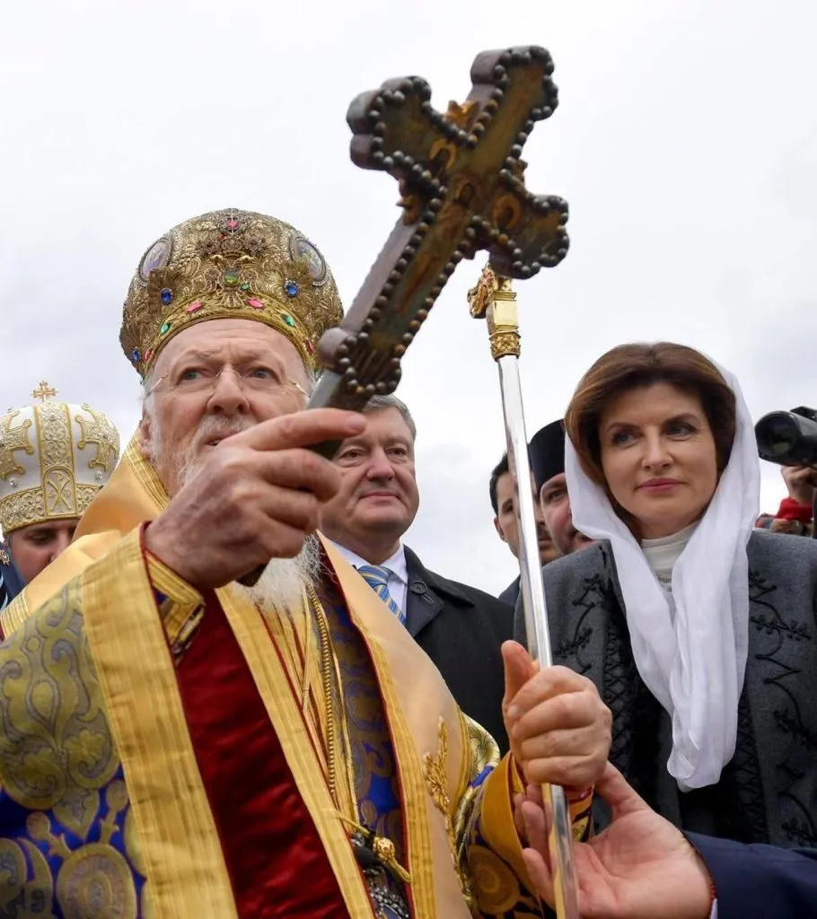"Це був крок, на який чекали покоління": Петро і Марина Порошенки привітали українців із річницею Томосу