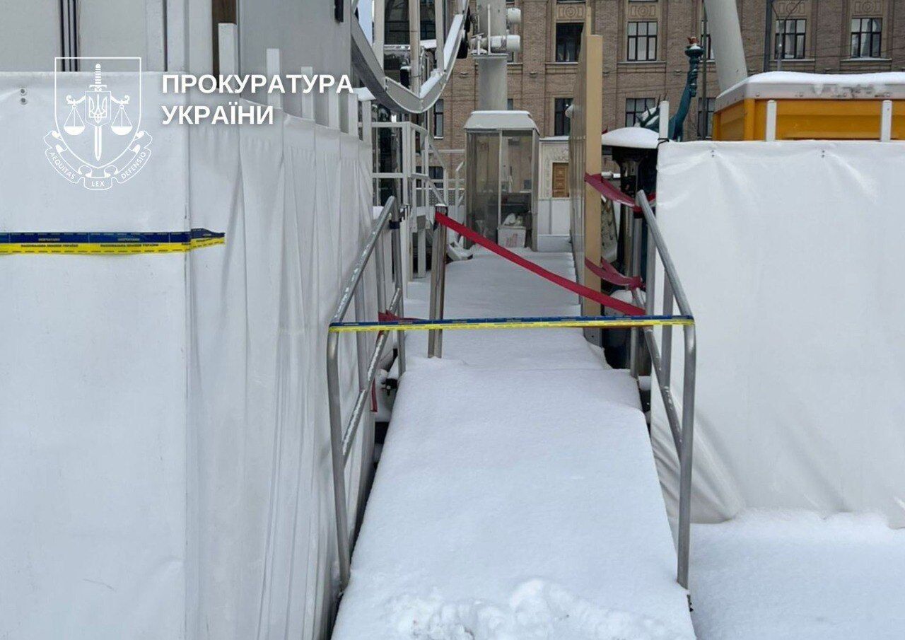 Аттракцион не работает: в Киеве наложили арест на Колесо обозрения на Подоле. Подробности и фото