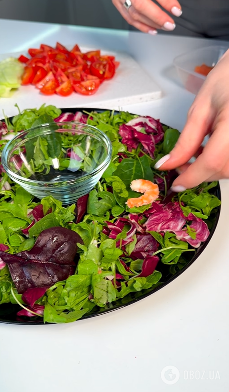 Вишуканий салат із креветками: чим заправити замість звичного майонезу або олії