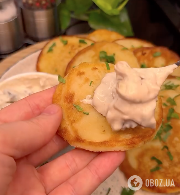 Золотистые и хрустящие деруны: рассказываем, какой овощ нужно обязательно добавить в тесто