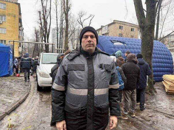 У Дніпрі оперативно надають допомогу мешканцям будинків, що зазнали пошкоджень 6 січня внаслідок ворожого удару