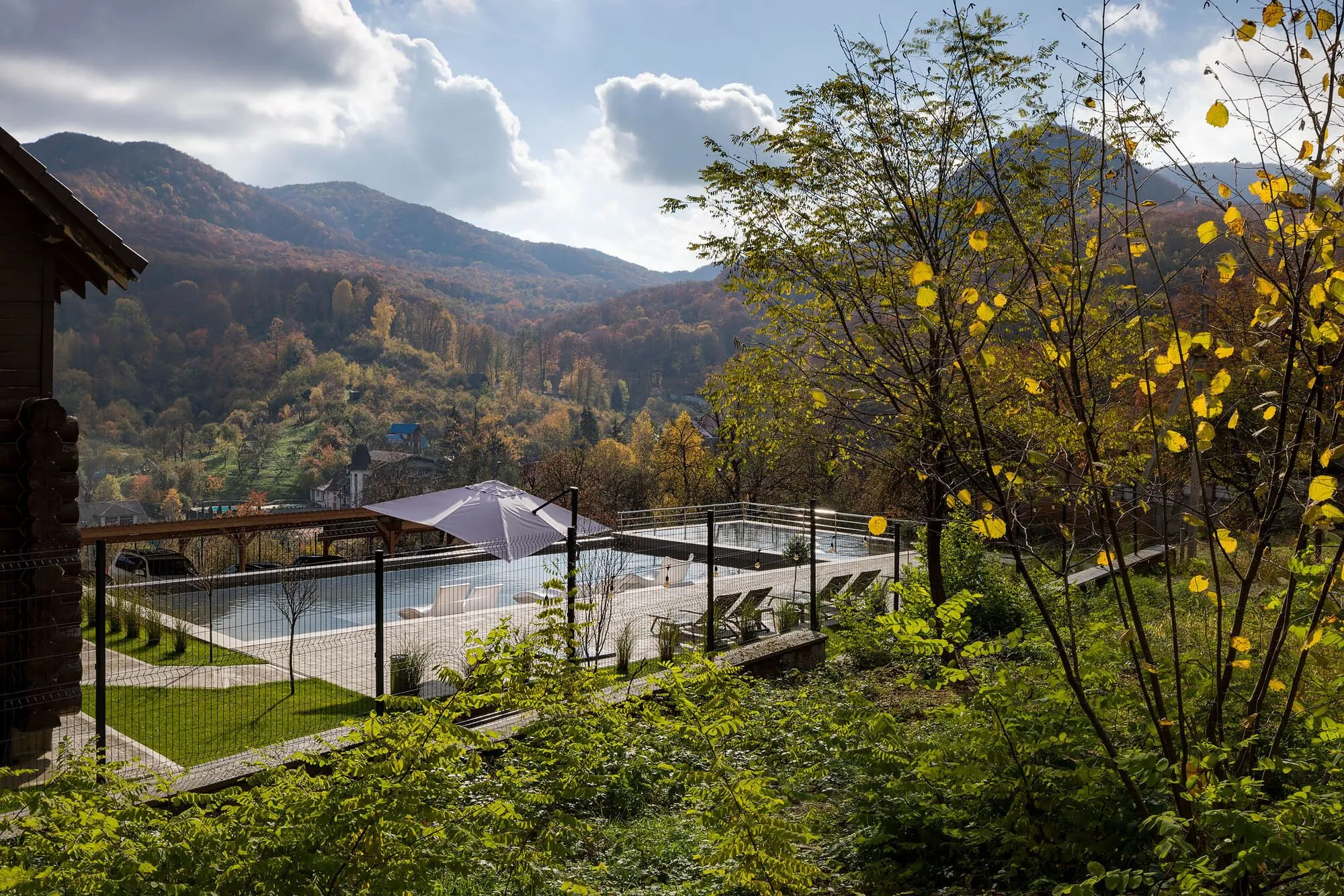 Там, где горы лечат: виллы и шале Apartel Shayan Eco Resort